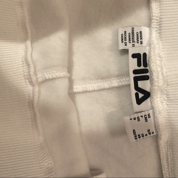 2/ $25 Fila sweatpants - Picture 4 of 4